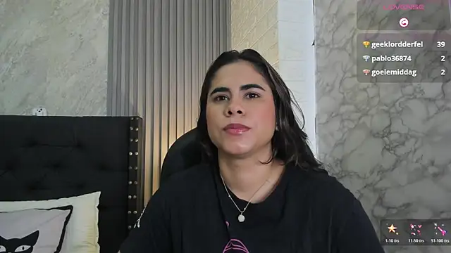 Snapshot of alicy__torres chatting on 03.17.26 alicy torres online show from 03.17.26