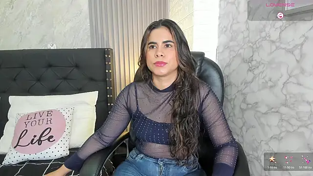 Snapshot of alicy__torres chatting on 03.20.26 alicy torres online show from 03.20.26