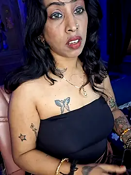 Love Beauty01 online show from 03.20.26