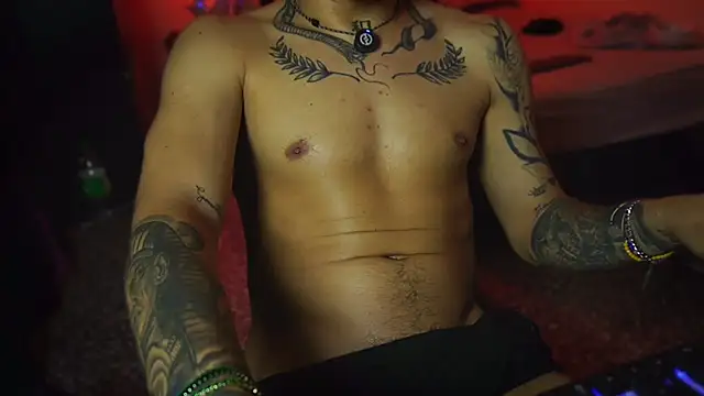 AlphaMasterXxx online show from 02.13.26