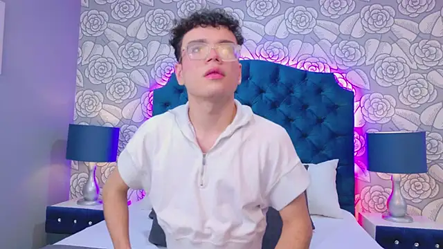 RichardParkk online show from 10.04.25