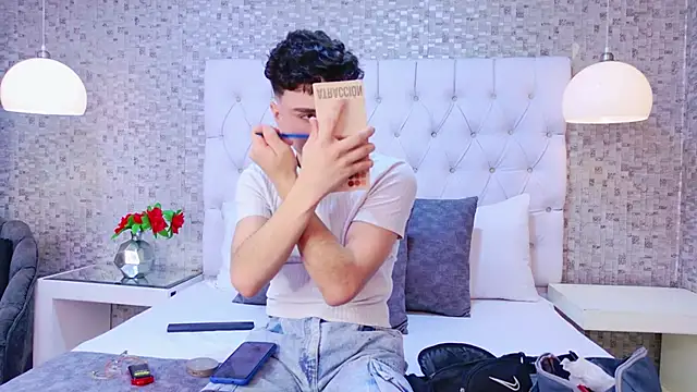 RichardParkk online show from 10.19.25