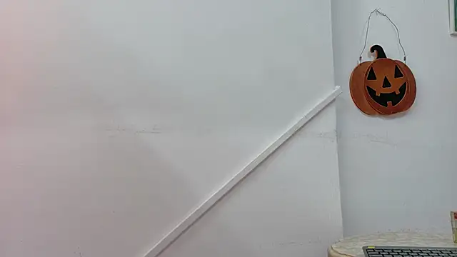 Lizbeth Rouse online show from 10.29.25