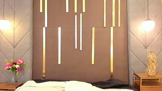 OliviGrace online show from 10.22.25