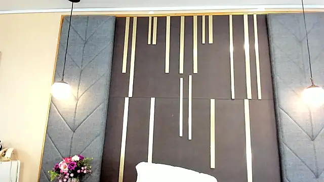 Snapshot of OliviGrace chatting on 05.19.26 OliviGrace online show from 05.19.26