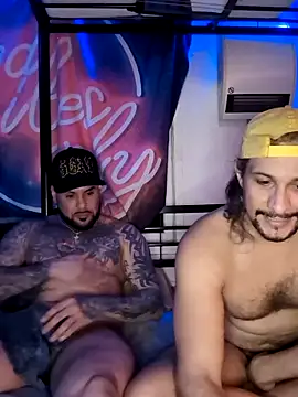 Snapshot of Piano_Tony chatting on 11.26.25 Piano Tony online show from 11.26.25