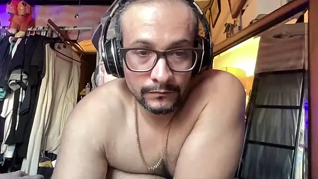 Snapshot of Piano_Tony chatting on 01.06.26 Piano Tony online show from 01.06.26