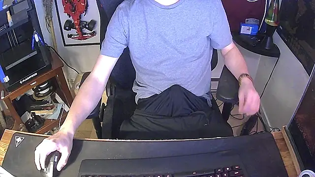 Snapshot of k_dick chatting on 11.20.25 k dick online show from 11.20.25