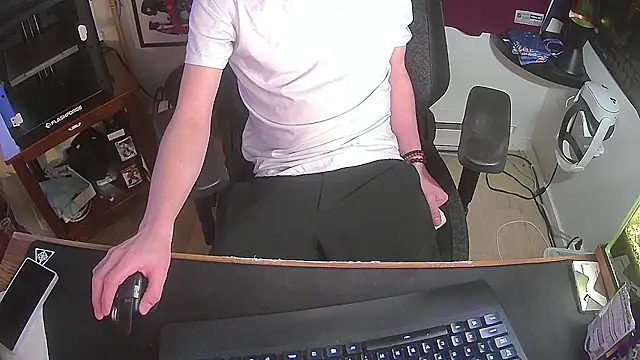 Snapshot of k_dick chatting on 03.05.26 k dick online show from 03.05.26