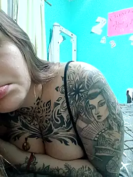 Snapshot of abi2032 chatting on 10.14.25 abi2032 online show from 10.14.25