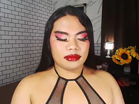 Snapshot of TSbrianaHugeCock chatting on 09.27.25 TSbrianaHugeCock online show from 09.27.25