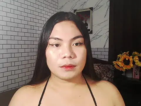 Snapshot of TSbrianaHugeCock chatting on 10.12.25 TSbrianaHugeCock online show from 10.12.25