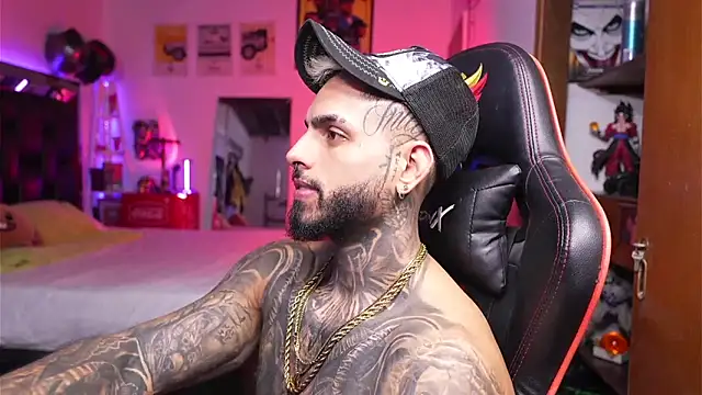 logan hugh8 online show from 04.01.26