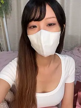 emiiiii1001 online show from 09.13.25