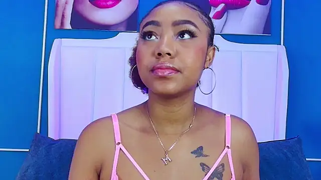 AngelaRoberts online show from 10.21.25