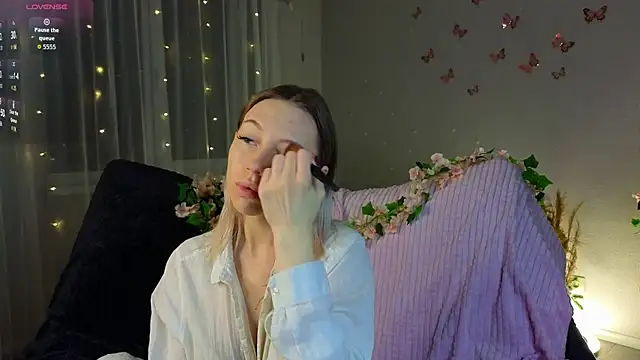 NyxaThorn online show from 01.11.26