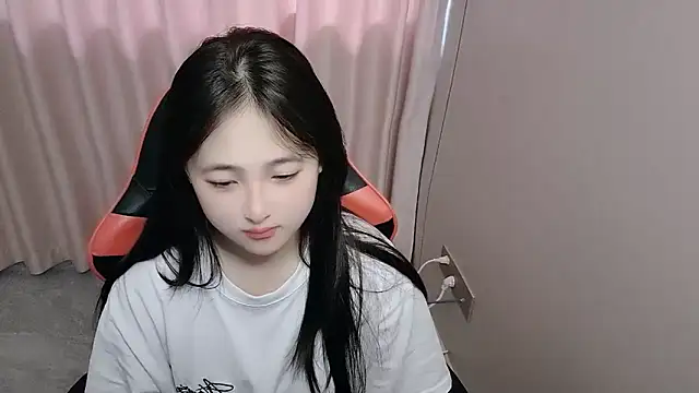 Snapshot of xxz98 chatting on 04.16.26 xxz98 online show from 04.16.26