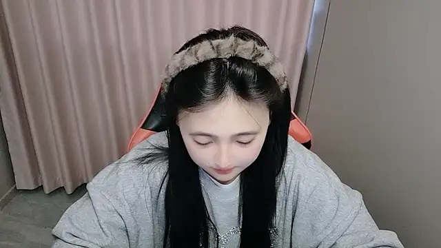 Snapshot of xxz98 chatting on 04.21.26 xxz98 online show from 04.21.26