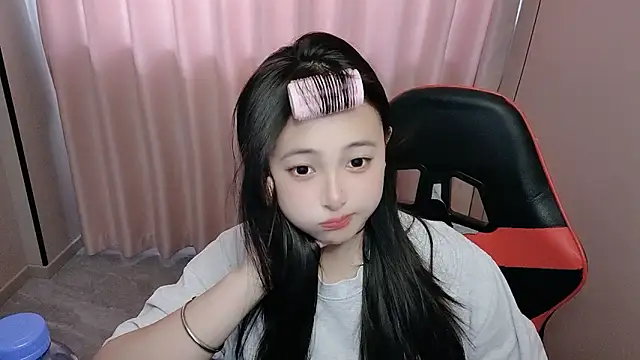 Snapshot of xxz98 chatting on 04.30.26 xxz98 online show from 04.30.26