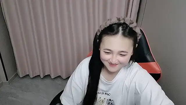 Snapshot of xxz98 chatting on 05.08.26 xxz98 online show from 05.08.26