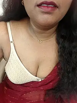 Snapshot of Aunty_Boy_143 chatting on 04.19.26 Aunty Boy 143 online show from 04.19.26