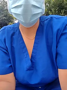 lana22 me online show from 10.05.25