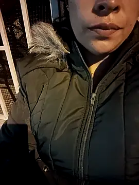 lana22 me online show from 10.06.25