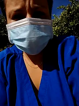 lana22 me online show from 10.11.25