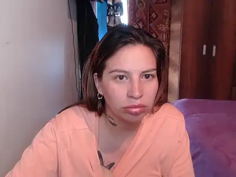 cloequeen15 online show from 02.25.26