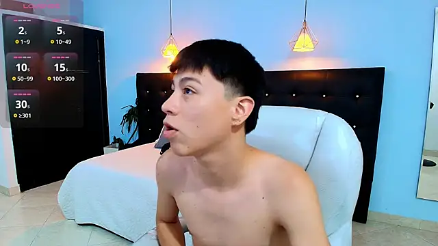 Abraham horny18 online show from 10.03.25