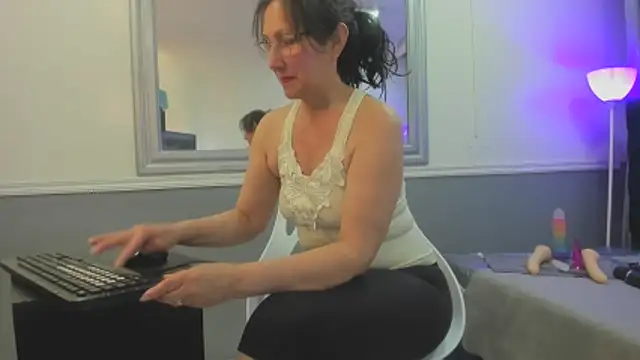 Oriana Jhonson online show from 03.17.26