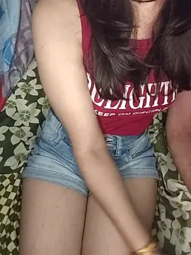 Laila Pahadi online show from 11.20.25