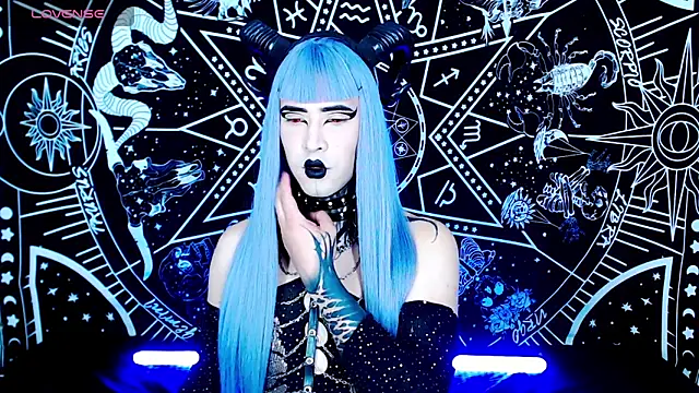 naomi satan online show from 10.21.25