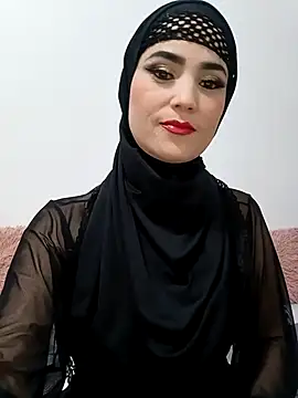 Snapshot of jamila_zair chatting on 01.13.26 jamila zair online show from 01.13.26