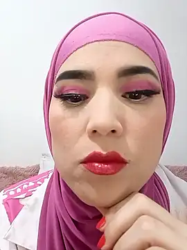 Snapshot of jamila_zair chatting on 01.15.26 jamila zair online show from 01.15.26