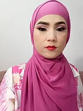 Snapshot of jamila_zair chatting on 02.25.26 jamila zair online show from 02.25.26