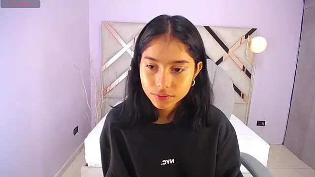 Milaa Star  online show from 02.15.26