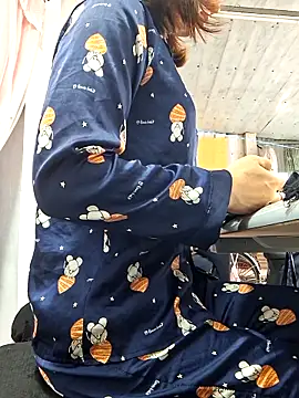 Snapshot of irina_hana chatting on 11.08.25 irina hana online show from 11.08.25