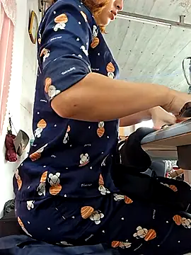 Snapshot of irina_hana chatting on 12.03.25 irina hana online show from 12.03.25