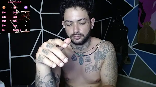 nicolastorres99 online show from 11.20.25