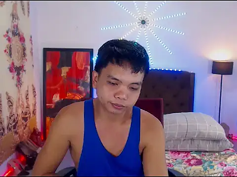 Snapshot of XExtraServiceManX chatting on 01.15.26 XExtraServiceManX online show from 01.15.26