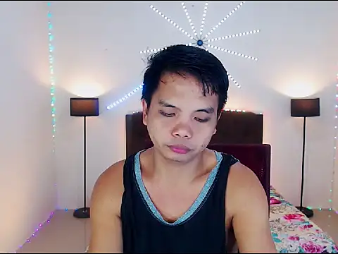 Snapshot of XExtraServiceManX chatting on 02.11.26 XExtraServiceManX online show from 02.11.26