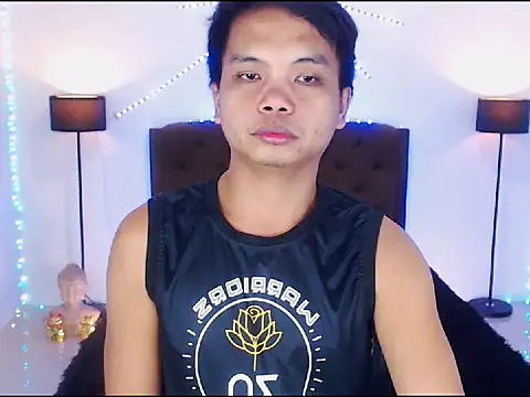 Snapshot of XExtraServiceManX chatting on 02.15.26 XExtraServiceManX online show from 02.15.26