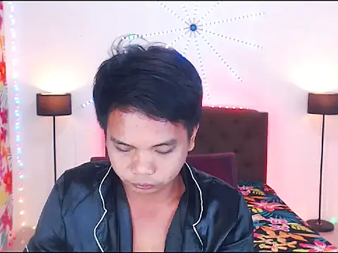 Snapshot of XExtraServiceManX chatting on 02.19.26 XExtraServiceManX online show from 02.19.26