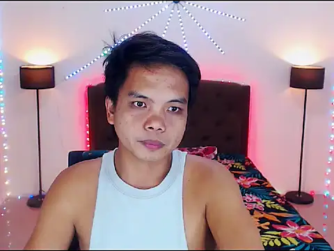 Snapshot of XExtraServiceManX chatting on 02.21.26 XExtraServiceManX online show from 02.21.26