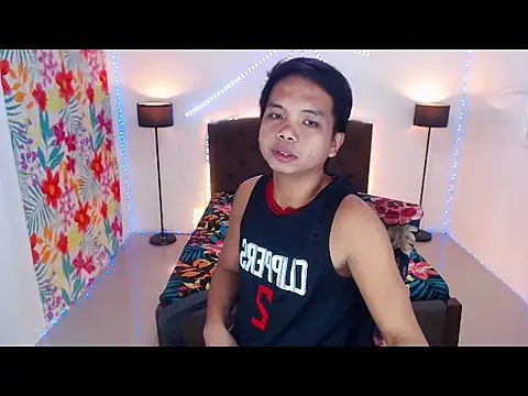 Snapshot of XExtraServiceManX chatting on 02.22.26 XExtraServiceManX online show from 02.22.26