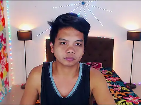 Snapshot of XExtraServiceManX chatting on 02.26.26 XExtraServiceManX online show from 02.26.26