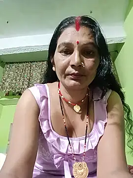 Snapshot of ZIVAA chatting on 06.07.26 ZIVAA online show from 06.07.26