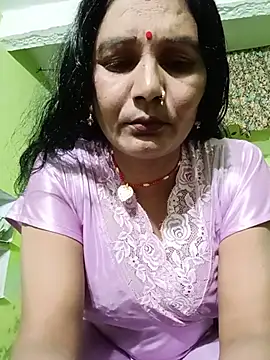 Snapshot of ZIVAA chatting on 06.15.26 ZIVAA online show from 06.15.26