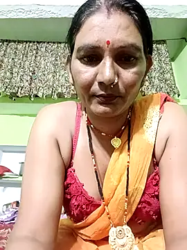 Snapshot of ZIVAA chatting on 06.20.26 ZIVAA online show from 06.20.26